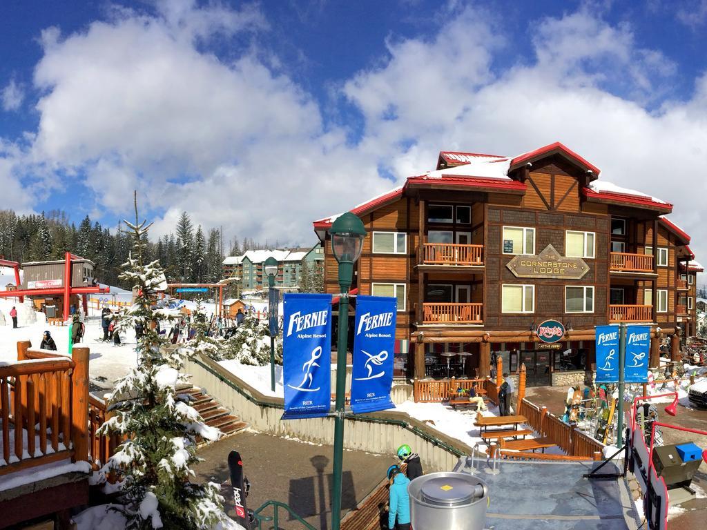 Cornerstone Lodge By Park Vacation Management Fernie Exteriér fotografie