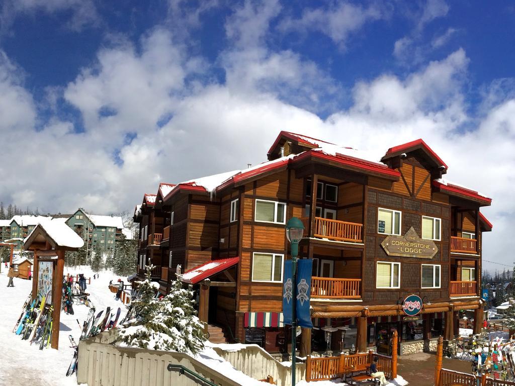 Cornerstone Lodge By Park Vacation Management Fernie Exteriér fotografie
